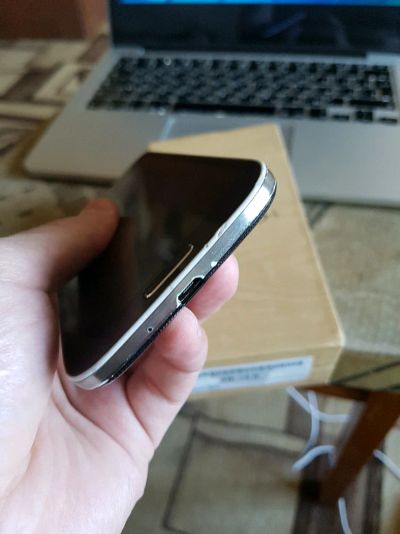 Лот: 9579429. Фото: 1. Samsung Galaxy S4. Смартфоны