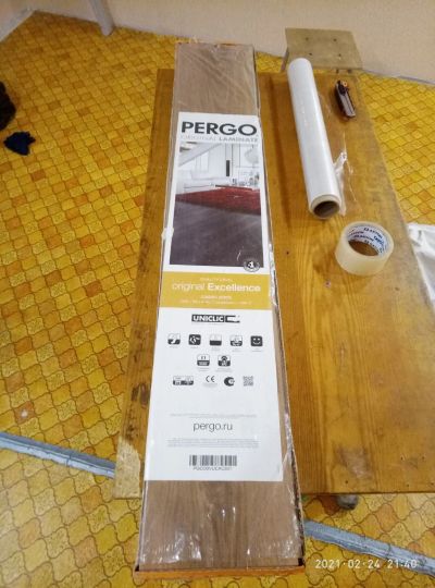 Лот: 17302150. Фото: 1. Ламинат PERGO Natural Oak Plank... Напольные покрытия