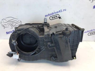 Лот: 21704495. Фото: 1. корпус мотора отопителя Kia Sorento... Двигатель и элементы двигателя