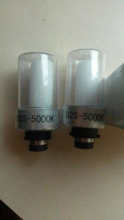 Лот: 10832949. Фото: 1. Лампа ксеноновая d2s. Оптика и освещение