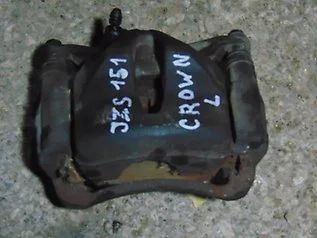 Лот: 7674936. Фото: 1. суппорт задний Toyota Crown 151. Тормозная система