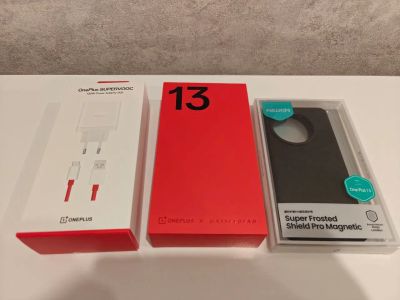 Лот: 25365856. Фото: 1. OnePlus 13, 12/256 ГБ. Смартфоны