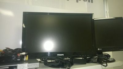 Лот: 7654191. Фото: 1. монитор philips 22 дюйма. Отличное... ЖК-мониторы