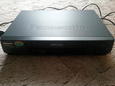 Лот: 6425887. Фото: 1. Видео-магнитофон Panasonic NV-SD320. Видеомагнитофоны