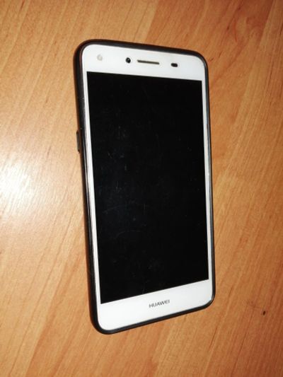 Лот: 14949220. Фото: 1. Телефон Huawei cun-u29. Смартфоны