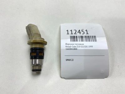 Лот: 25372512. Фото: 1. Форсунка топливная Nissan Cube... Топливная система