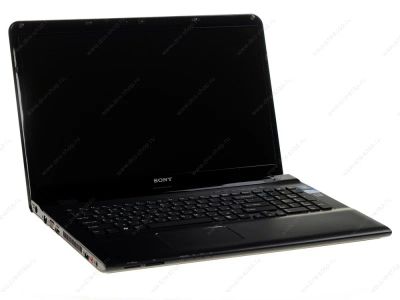 Лот: 6271816. Фото: 1. Ноутбук Sony VAIO 17 черный. Ноутбуки
