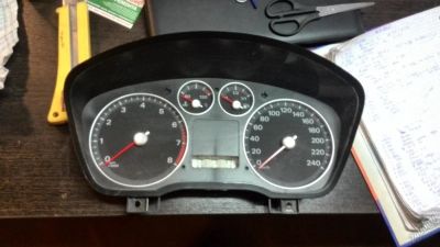 Лот: 7181407. Фото: 1. Панель приборов Ford focus 2. Салон