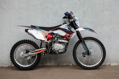 Лот: 18972074. Фото: 1. Мотоцикл BSE Z2 1.0 ENDURO. Мотоциклы