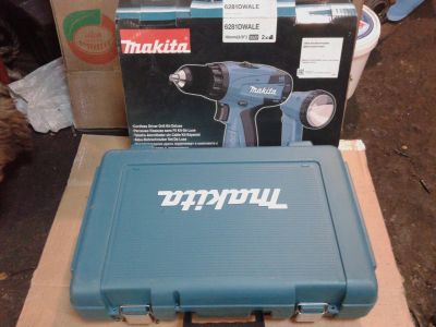 Лот: 10747156. Фото: 1. шуруповерт макита makita 6281... Электроинструмент