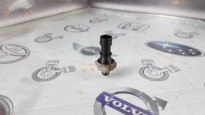 Лот: 23589018. Фото: 1. Датчик давления масла Opel Corsa... Электрооборудование