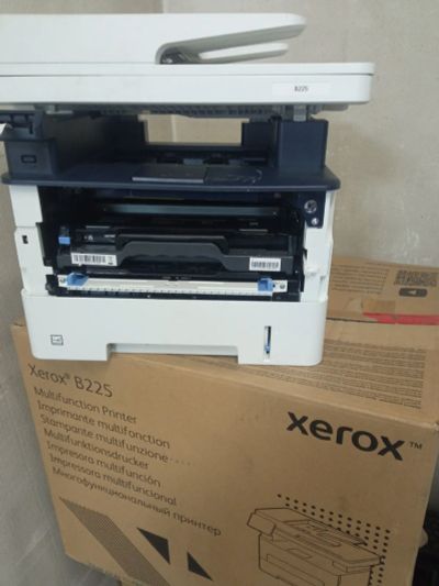 Лот: 24928241. Фото: 1. МФУ Xerox B225. МФУ и копировальные аппараты