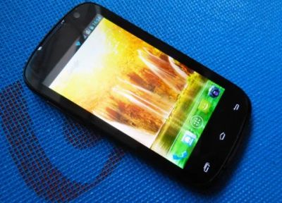Лот: 3762816. Фото: 1. Highscreen SPARK. Смартфоны