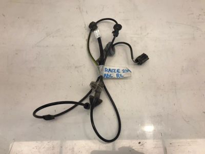 Лот: 21704069. Фото: 1. провод датчика abs Toyota Raize... Двигатель и элементы двигателя