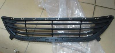 Лот: 4631597. Фото: 1. Решетка в бампер hyundai elantra... Кузов