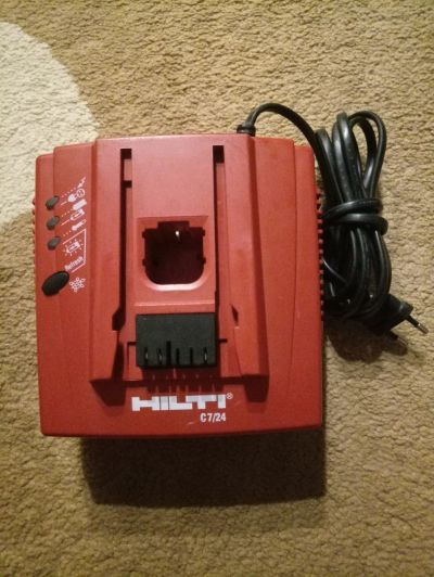 Лот: 12586379. Фото: 1. Зарядное Hilti хилти c 7/24. Запчасти