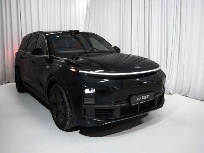 Лот: 25549091. Фото: 1. Внедорожник LiXiang L9 2024. Автомобили