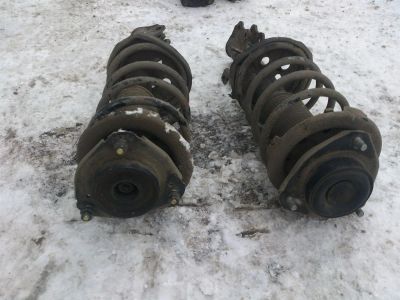 Лот: 3447461. Фото: 1. стойки передние в сборе Toyota... Ходовая, подвеска, рулевое управление