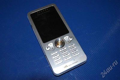 Лот: 626555. Фото: 1. SoNY Ericsson W302 + M2 1GB. Кнопочные мобильные телефоны