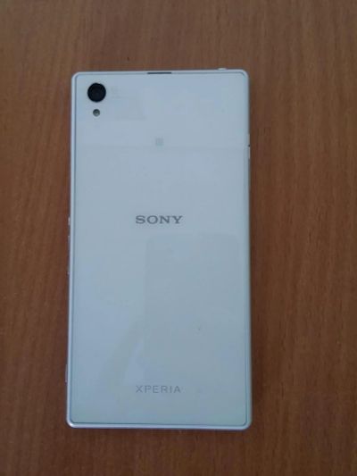 Лот: 6092572. Фото: 1. Sony Xperia z1. Смартфоны