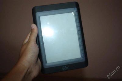 Лот: 1202887. Фото: 1. электронная книга Treelogic EBook... Электронные книги