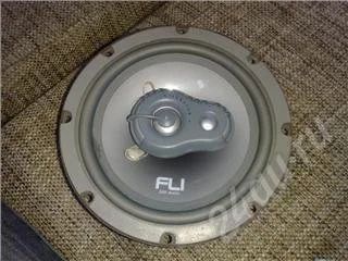 Лот: 334173. Фото: 1. Продам один динамик FLI INTEGRATOR... Акустика автомобильная