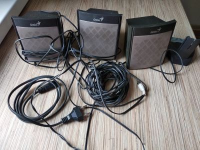 Лот: 16488856. Фото: 1. Колонки Genius 3 шт. Портативные, беспроводные колонки