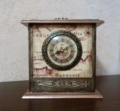 Лот: 8227209. Фото: 1. Настольные часы-имитация бронзы. Часы настенные, настольные