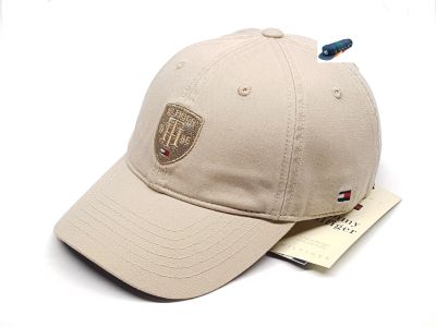 Лот: 18809004. Фото: 1. Бейсболка Tommy Hilfiger est.1985... Головные уборы
