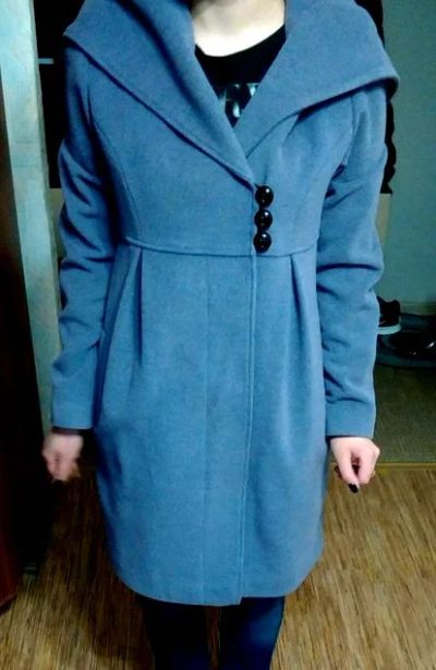 Лот: 4509996. Фото: 1. Пальто продам. торг. Верхняя одежда
