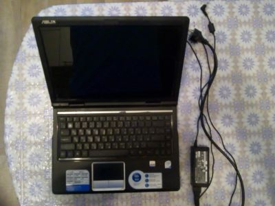 Лот: 12847516. Фото: 1. ASUS F80L. Ноутбуки