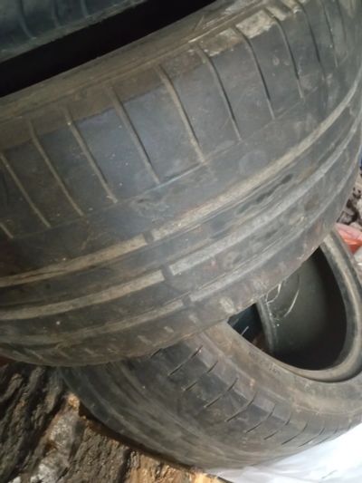 Лот: 20555206. Фото: 1. Goodyear 255/40R19. Шины