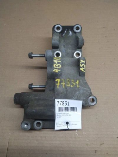 Лот: 21403730. Фото: 1. крепление генератора Mitsubishi... Двигатель и элементы двигателя