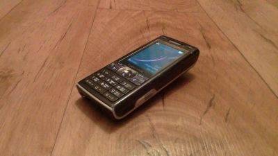 Лот: 4808811. Фото: 1. Sony Ericsson k800i+ зарядка... Кнопочные мобильные телефоны