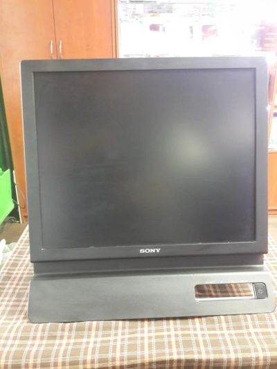 Лот: 5531913. Фото: 1. Монитор 19" Sony SDM-E96D. ЖК-мониторы