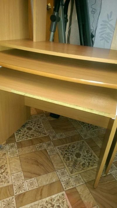 Лот: 10304430. Фото: 1. Продам стол компьютерный. Компьютерные и письменные столы