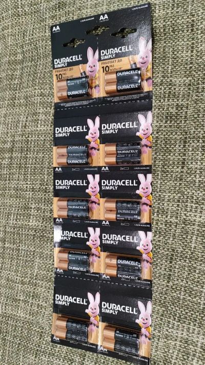 Лот: 20039524. Фото: 1. Батарейки пальчиковые новые Duracell... Батарейки, аккумуляторы, элементы питания