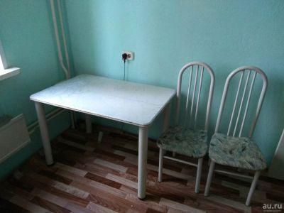 Лот: 10564153. Фото: 1. Стол и два стула. Столы, стулья, обеденные группы