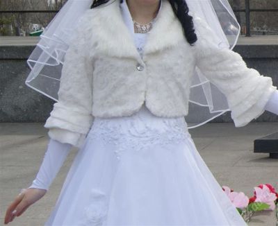 Лот: 2538285. Фото: 1. шубка свадебная. Другое (свадебная мода)