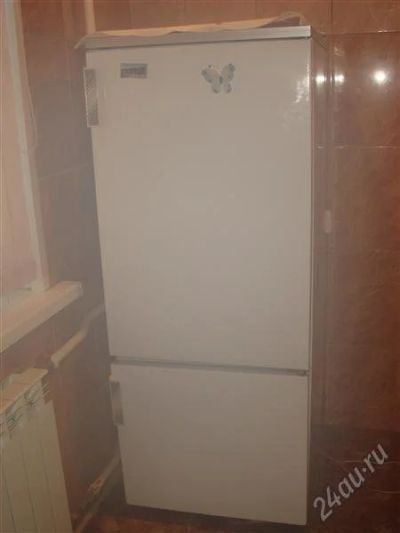 Лот: 2336596. Фото: 1. Продам холодильник Бирюса, двухкамерный. Холодильники, морозильные камеры
