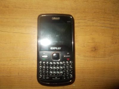Лот: 4916560. Фото: 1. Телефон Explay Q232. Повторно. Кнопочные мобильные телефоны