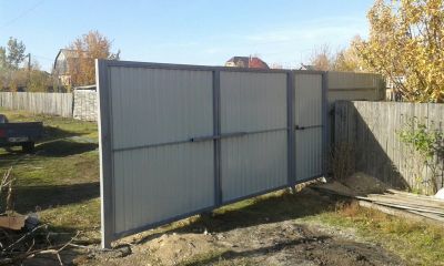 Лот: 11286259. Фото: 1. Ворота с калиткой 4. Ворота, заборы, шлагбаумы