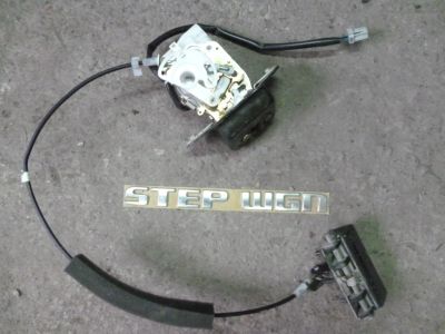 Лот: 5607425. Фото: 1. Замок ручка и трос Honda Step... Кузов