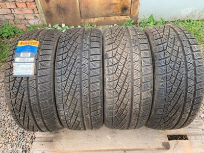 Лот: 14626663. Фото: 1. Pirelli W 240 Sottozero, 225/40... Шины