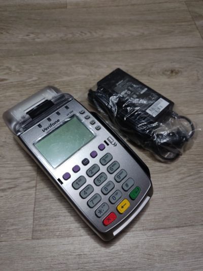 Лот: 20560309. Фото: 1. Verifone VX520 терминал платёжный. Торговое