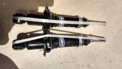 Лот: 11105880. Фото: 1. задние стойки новые honda civic... Ходовая, подвеска, рулевое управление