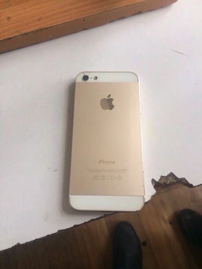 Лот: 10383155. Фото: 1. Iphone 5. Смартфоны