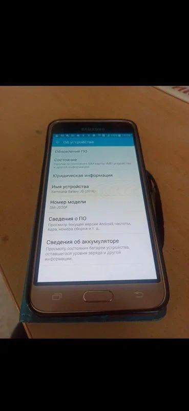 Лот: 16374264. Фото: 1. Samsung Galaxy j3 2016. Смартфоны
