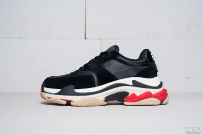 Лот: 13446201. Фото: 1. Продам кроссовки Balenciaga Triple... Кеды, кроссовки, слипоны