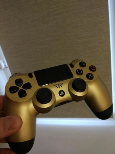Лот: 10865217. Фото: 1. Джойстик / Геймпад Dualshock 4... Аксессуары для игровых приставок, консолей, геймпады